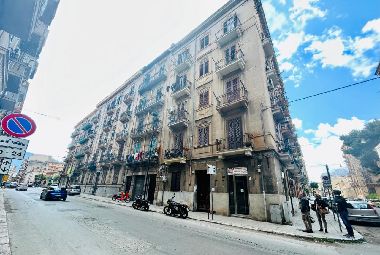 Casa Chicotta Apartment Palermo Bagian luar foto